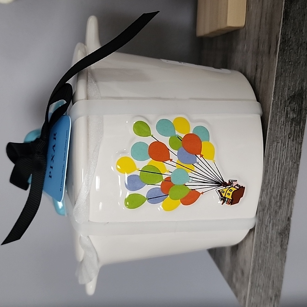 Rae Dunn Up  "ADVENTURE IS OUT THERE" Pixar Mini Baker/Casserole Crock Pot w/Lid